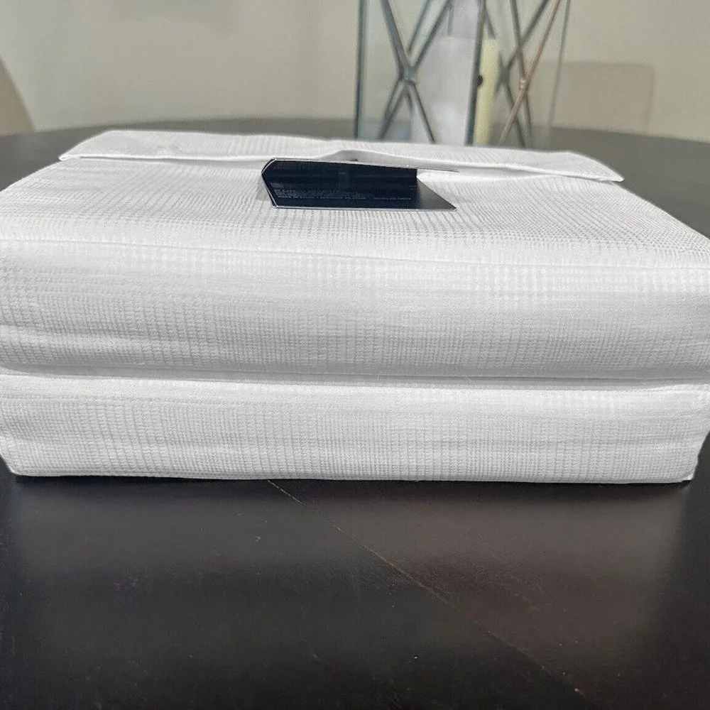 NEW $215 Ralph Lauren Lovan Jacquard Sheet!  Flat  Queen  White  Organic Cotton